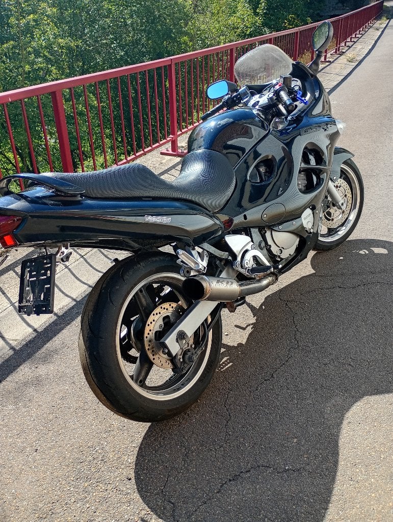 SUZUKI GSX 750 F, Motos, Motos | Suzuki, 750 cm³, Plus de 35 kW, 4 cylindres, Sport