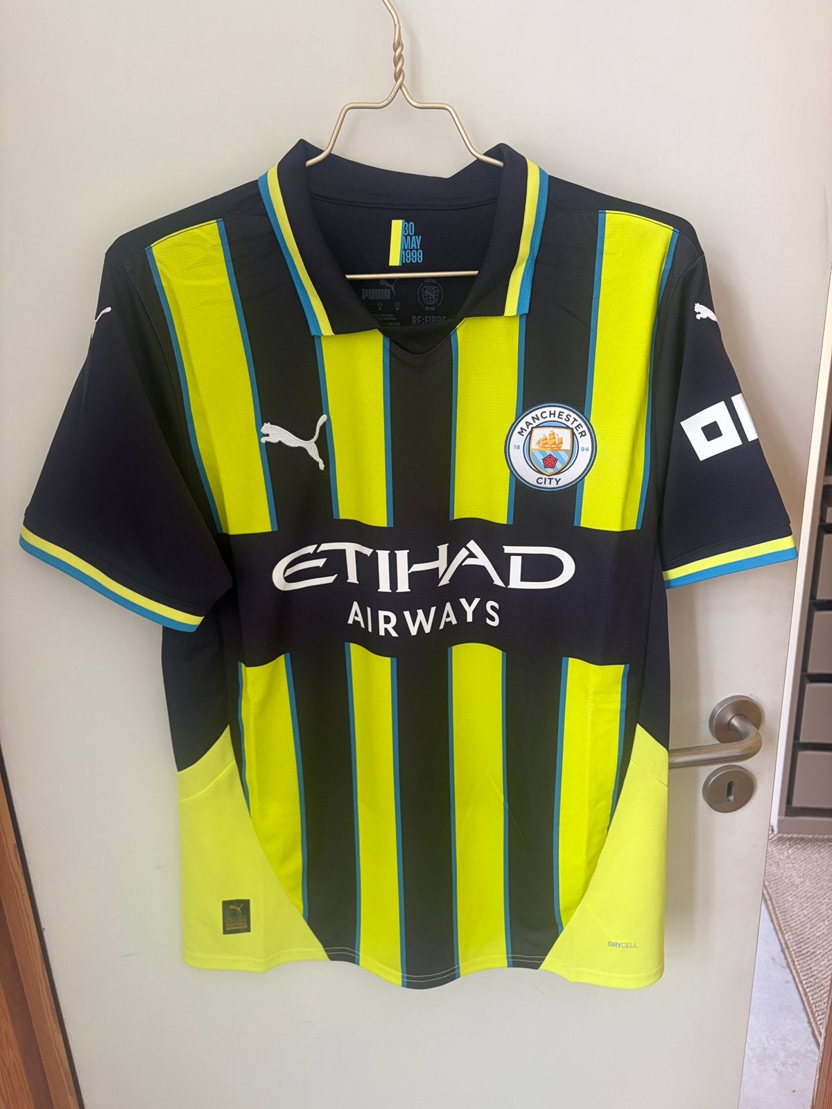 Vareuse de Manchester City neuve taille M, Sports & Fitness, Taille M, Enlèvement ou Envoi, Neuf, Maillot