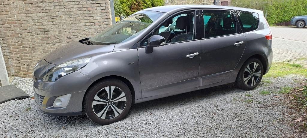 Renault grand scenic 1.5dci 7 places!!! automatique!!!!, Auto's, Automaat, Euro 5, Diesel, 1500 cc