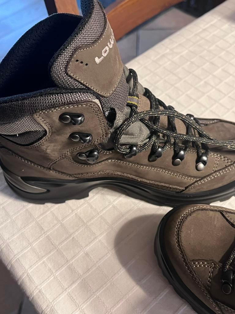 Wandelschoenen, Sport en Fitness, Bergsport en Wandelen, Ophalen, Nieuw, Schoenen