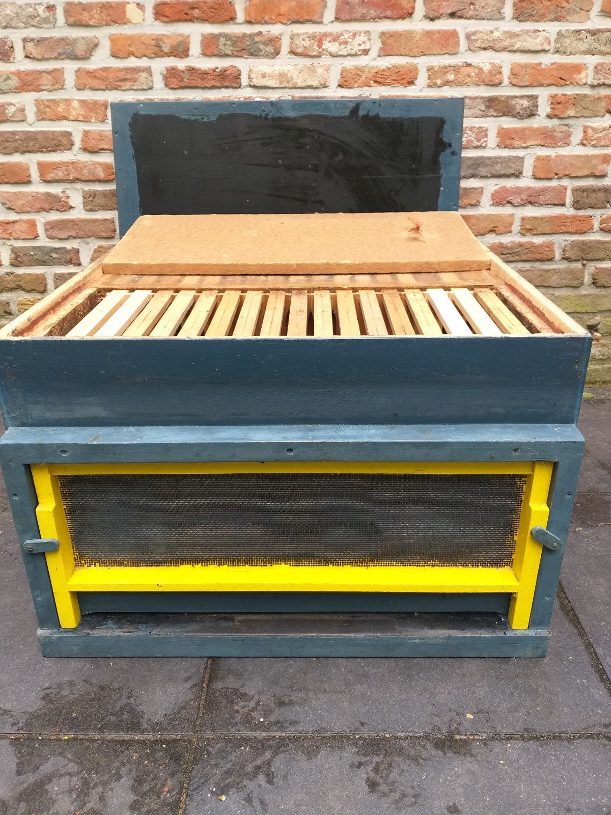 Bijenkast Golz ., Dieren en Toebehoren