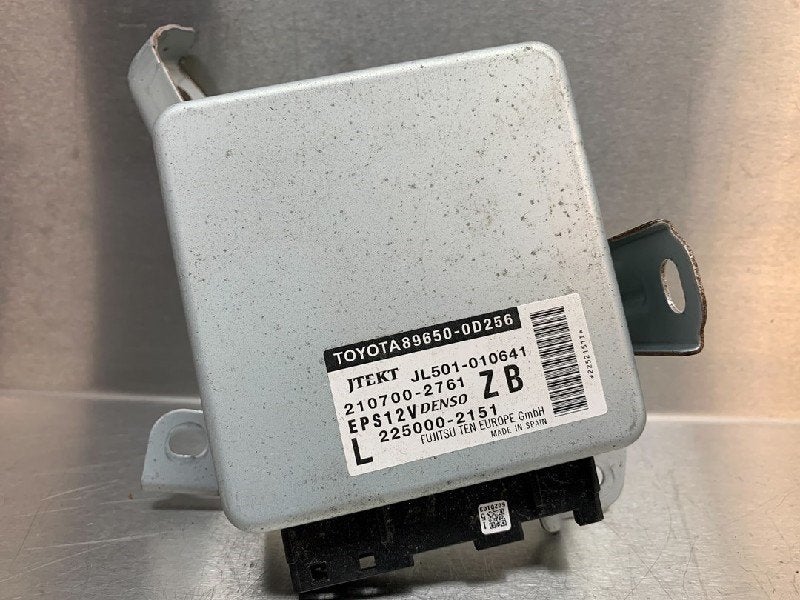 COMPUTER STUURBEKRACHTIGING Yaris III (P13) (|896500D256|), Gebruikt, Toyota