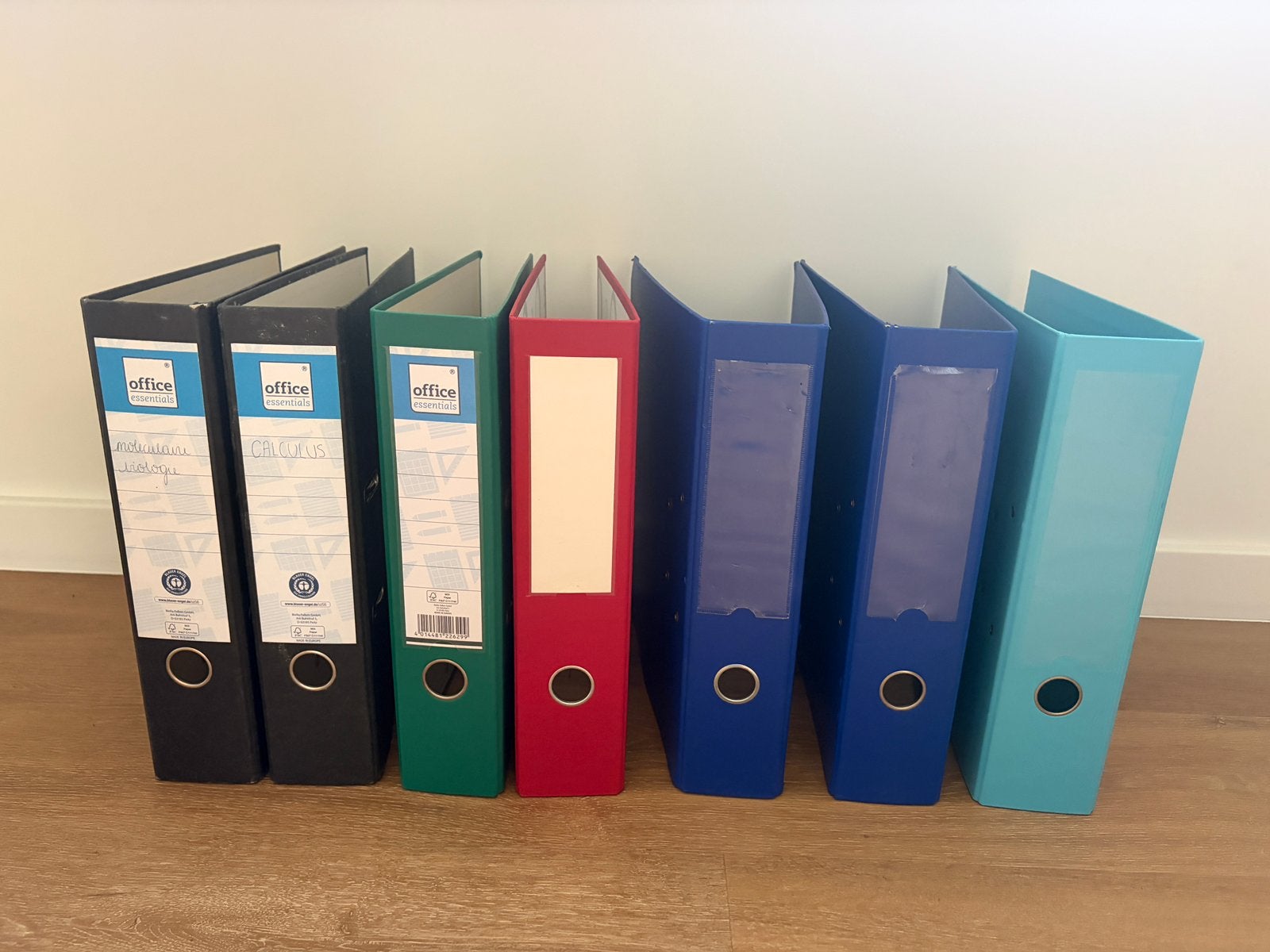 Lot van 7 mappen / classeurs A4 formaat, Ophalen, Gebruikt