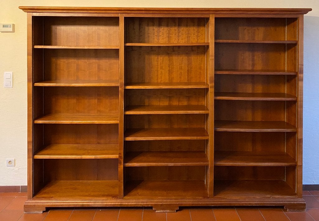 Oude boekenkast., Ophalen