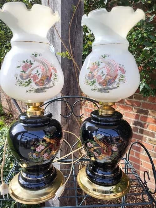 Belle paire de lampes de table vintage — Design chinois, Enlèvement, Verre