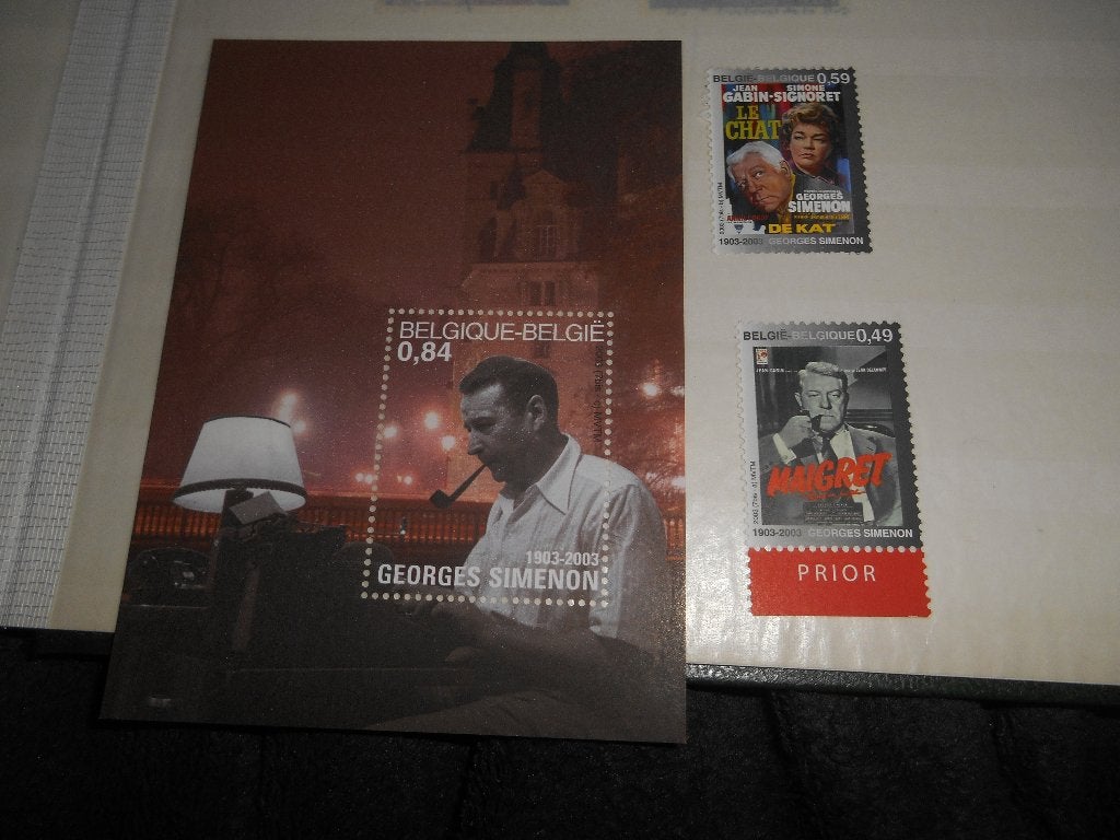 Feuillet + 2 timbre Belge Georges Simenon, Timbres & Monnaies, Timbres | Europe | Belgique, Enlèvement ou Envoi