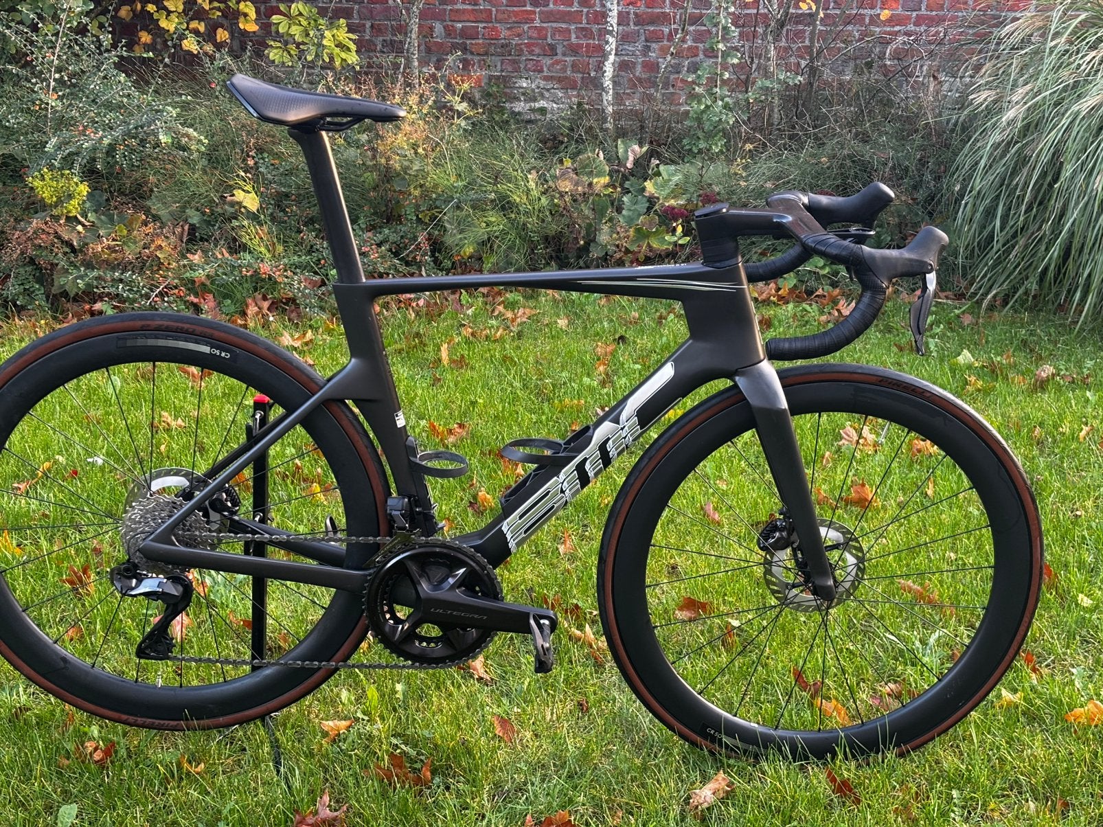 BMC Teammachine R01 FOUR 2026, Carbon, Nieuw, Meer dan 20 versnellingen, Schijfrem