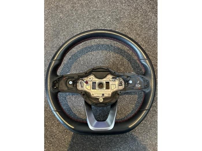 Volant d'un Mercedes A-Klasse, 3 mois de garantie, Utilisé, -, -