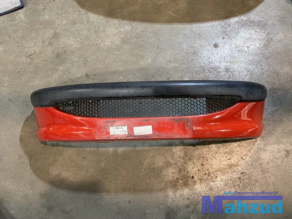 Peugeot 206 rood KKN voorbumper, Autos : Pièces & Accessoires, Carrosserie & Tôlerie, Pare-chocs, Peugeot, Avant, Utilisé