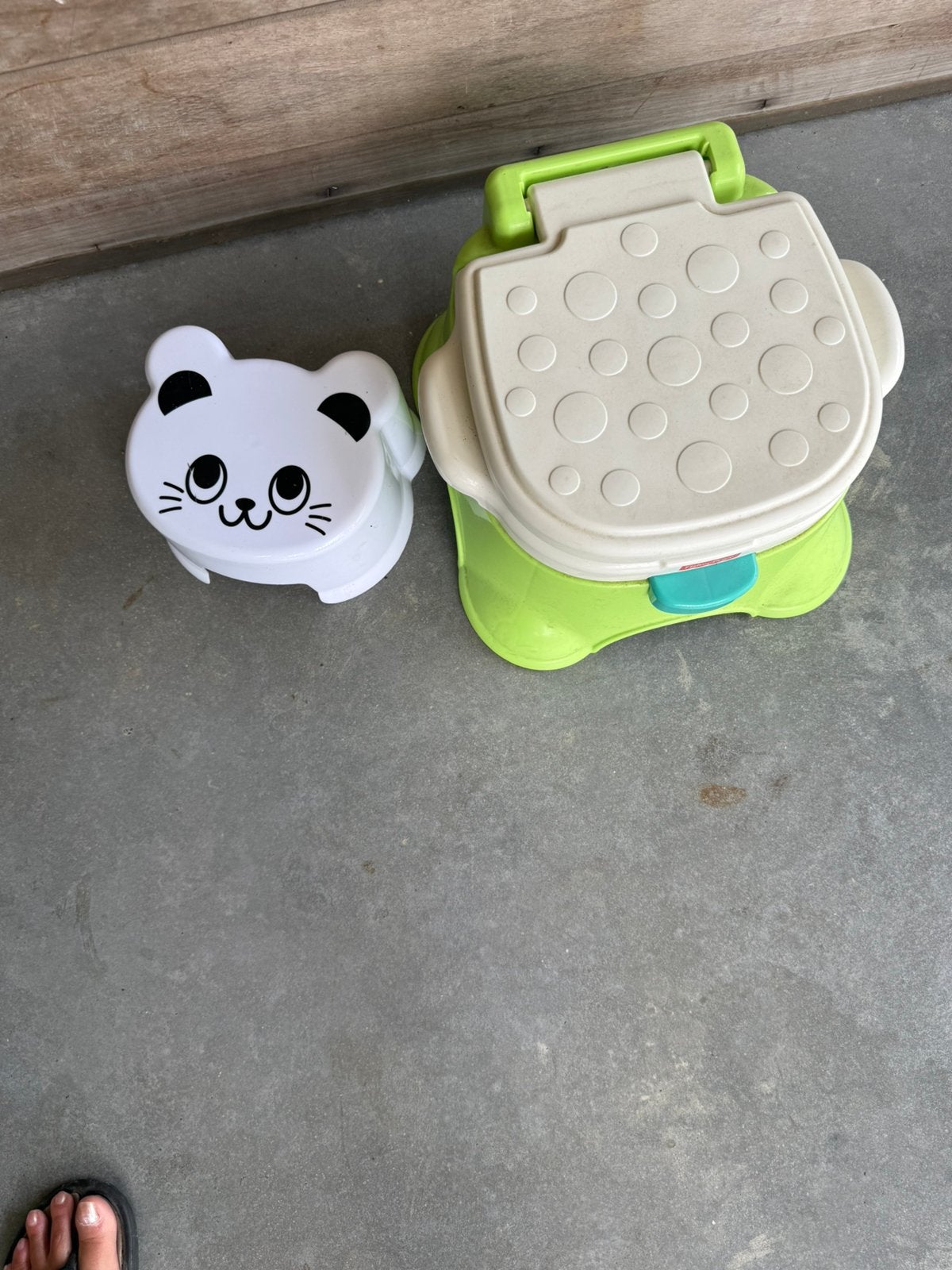 Cuvette de toilette avec son et marche, Enfants & Bébés, Enlèvement, Comme neuf