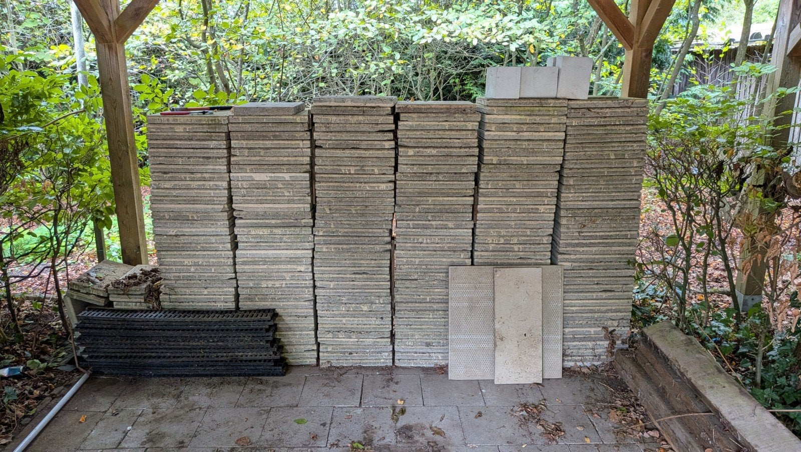 200 Steen terras tegels GRATIS, Ophalen
