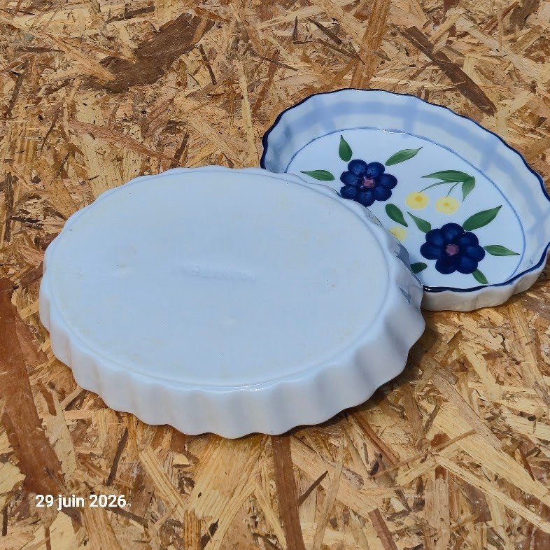 Lot de 2 petits plats en céramique qui va au four, Maison & Meubles, Neuf, Plateau, Céramique, Classique