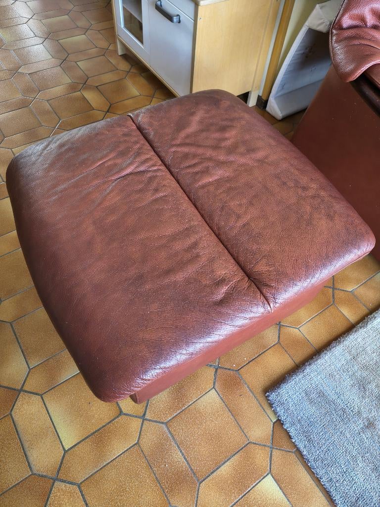 lederen poef met opbergruimte, soft ottoman large, Huis en Inrichting, Zetels | Voetbanken en poefs, Ophalen, Gebruikt, Leer, 50 tot 75 cm