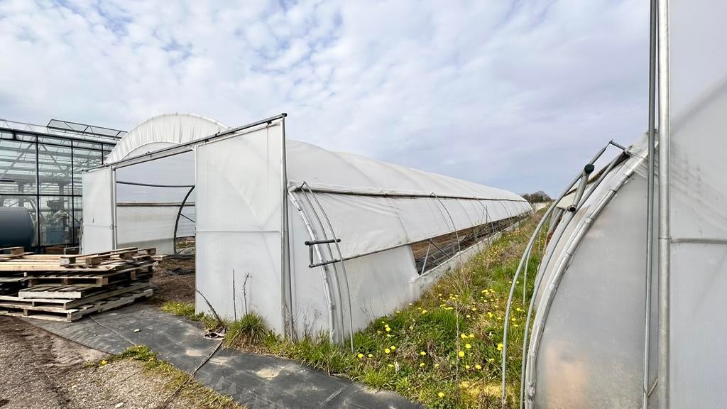 Serres, Tuin en Terras, Ophalen