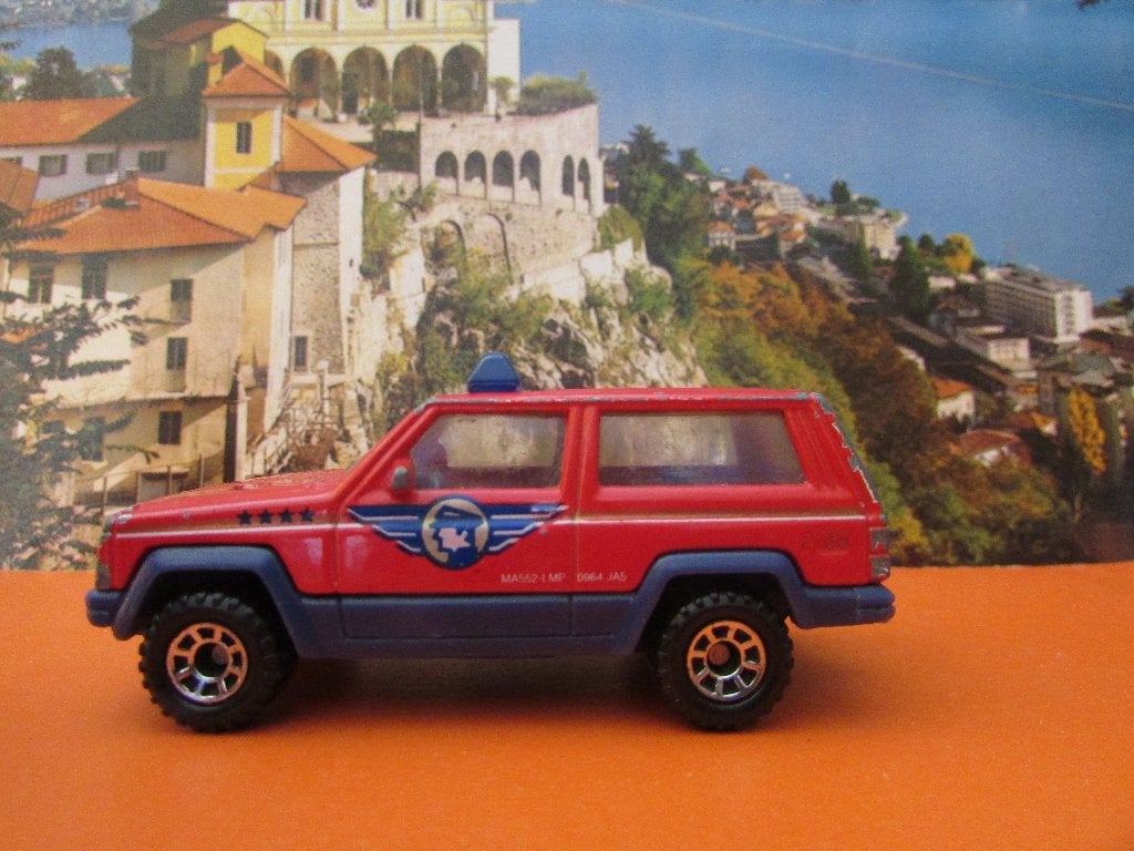 JEEP CHEROKEE, MATCHBOX, Hobby en Vrije tijd, Ophalen of Verzenden, Gebruikt, Auto, Matchbox