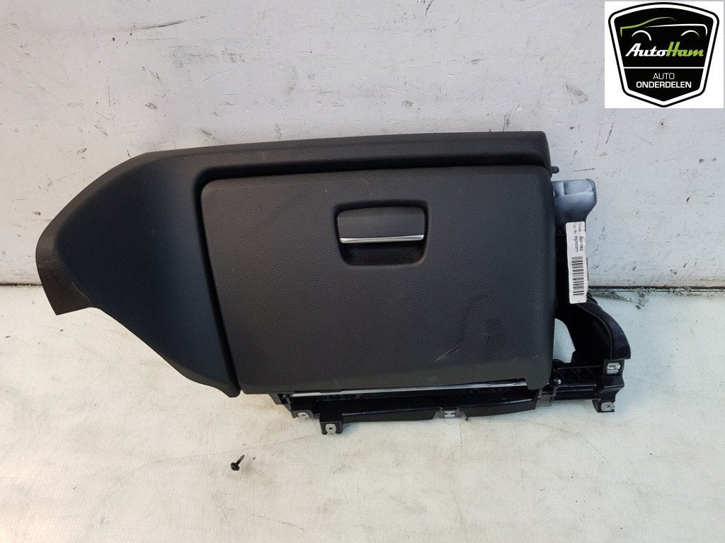COMPARTIMENT A GANTS BMW 1 serie (E87 / 87N), Utilisé, BMW