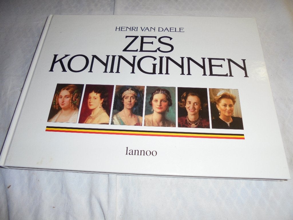 Boek Zes Koninginnen, Enlèvement ou Envoi, Comme neuf, Magazine ou livre
