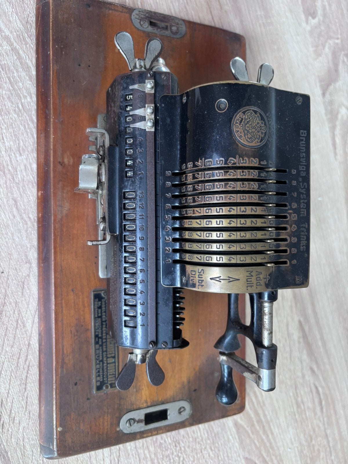 Bruwsiga 1925/1926 rekenmachine, Antiek en Kunst, Ophalen