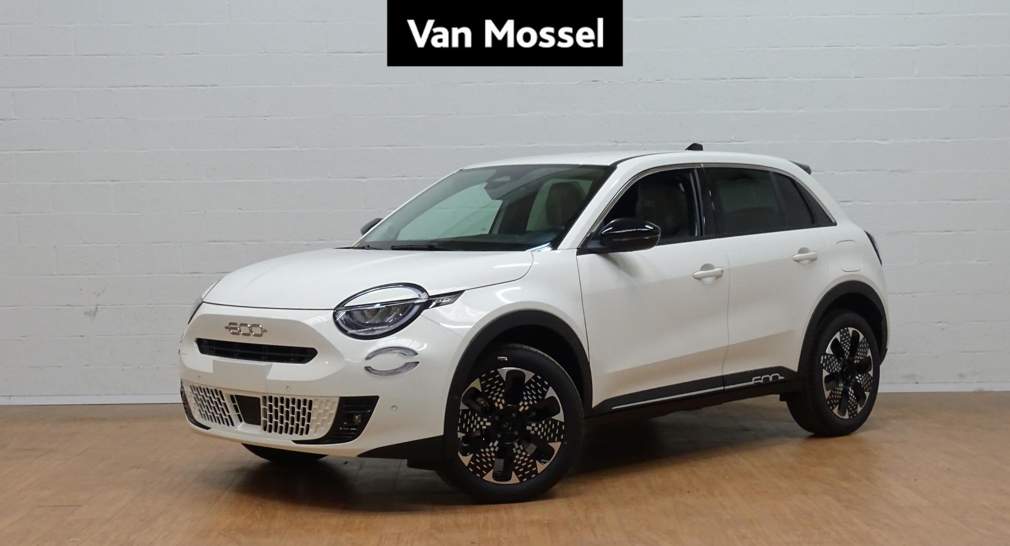 Fiat 600 1.2 Hybrid 136cv DCT La Prima (automatique), Autos, 145 ch, Achat, Entreprise, 109 g/km
