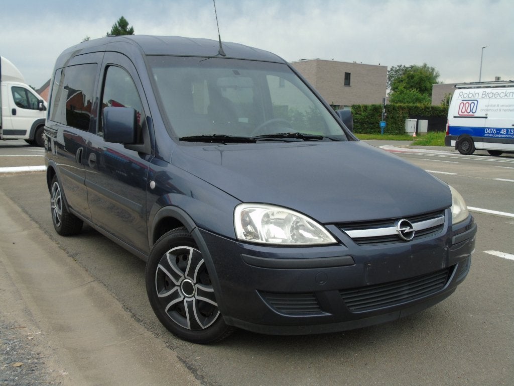 Opel Combo 1.4i Benzine *2008 *5Plts *Dubbele schuifdeuren, Autos, Opel, https://public.car-pass.be/vhr/e8141ed1-736e-4c76-b1a1-2858ecf0c492