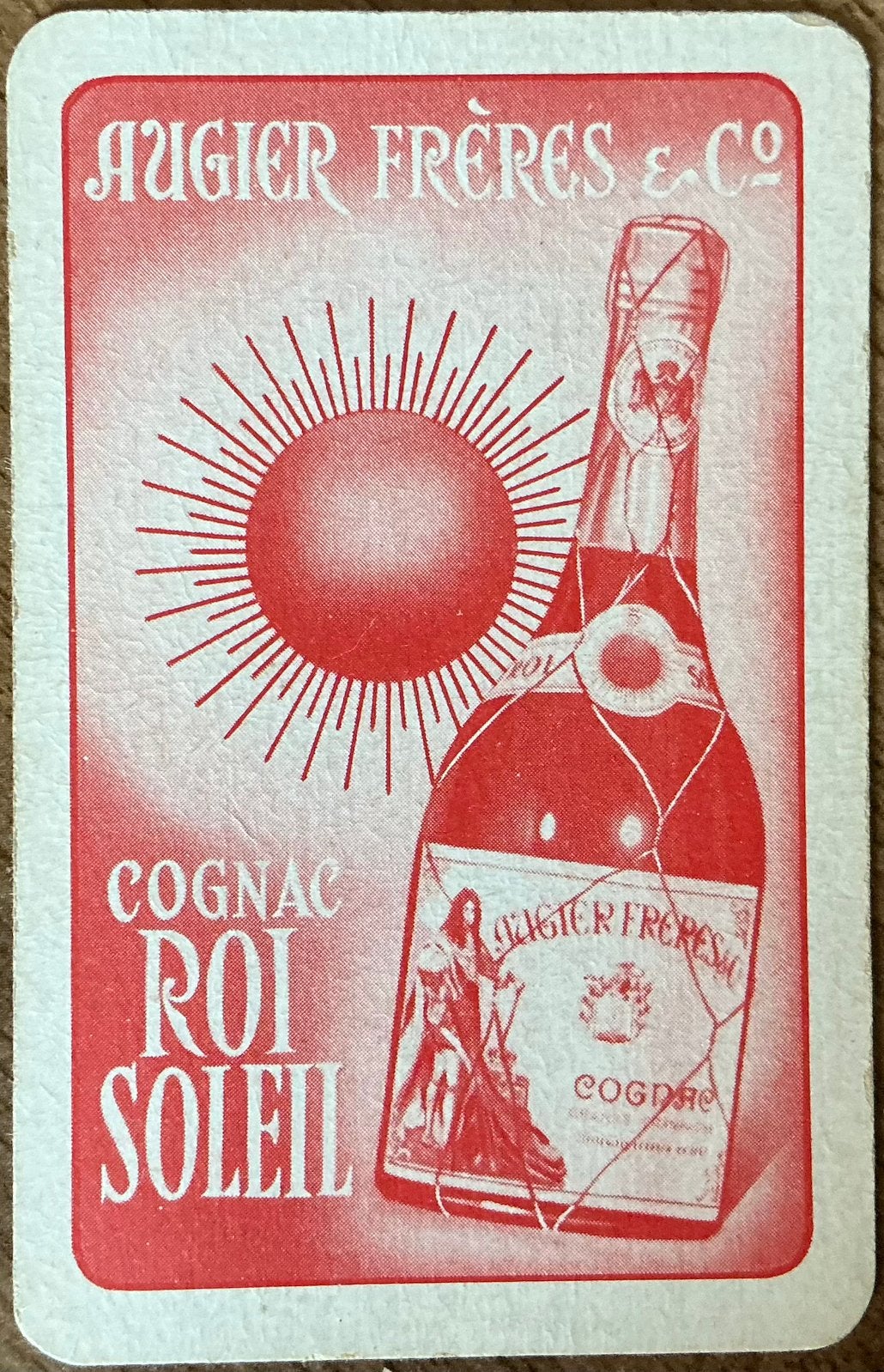 Speelkaart ROI SOLEIL COGNAC/AUGIER FRÈRES ET CO, Verzamelen, Speelkaarten, Jokers en Kwartetten, Ophalen of Verzenden, Zo goed als nieuw