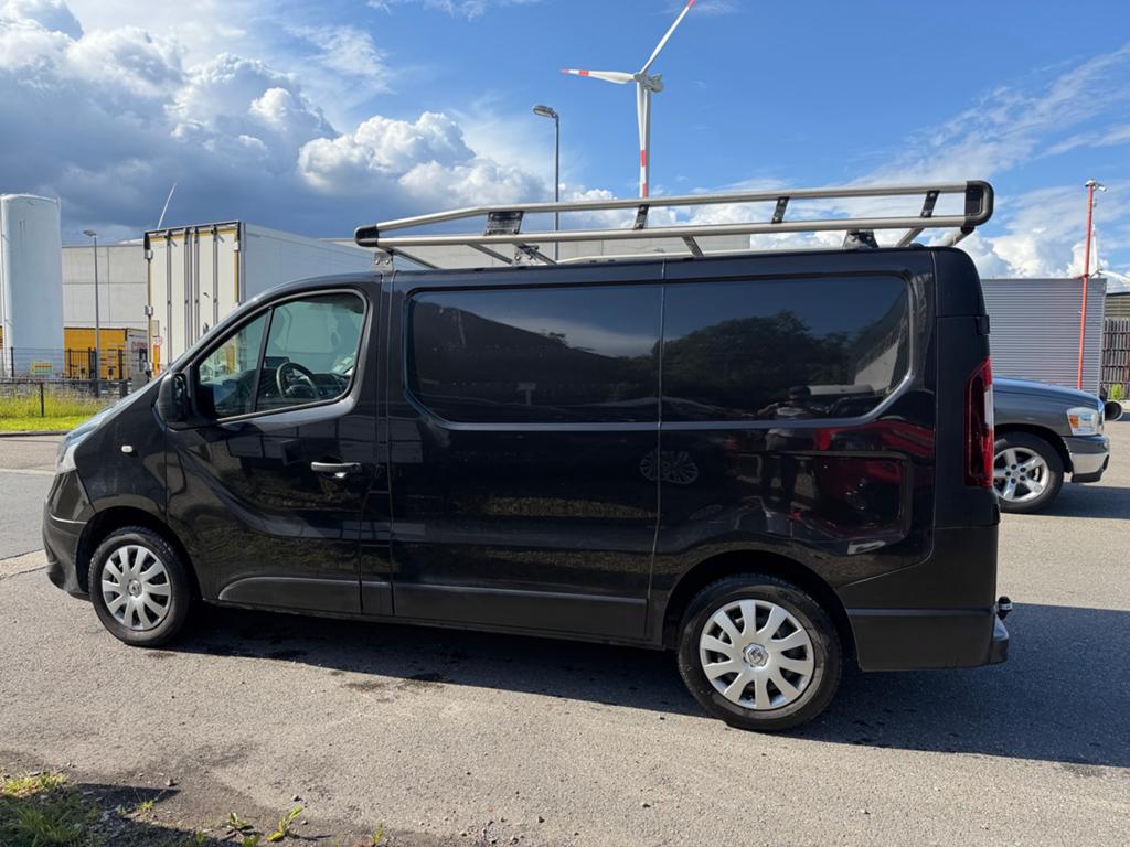 Renault Trafic 1.6 dCi L2H1 LICHTE VRACHT, Auto's, Testrit aan huis, Zwart, 4 cilinders, Zwart