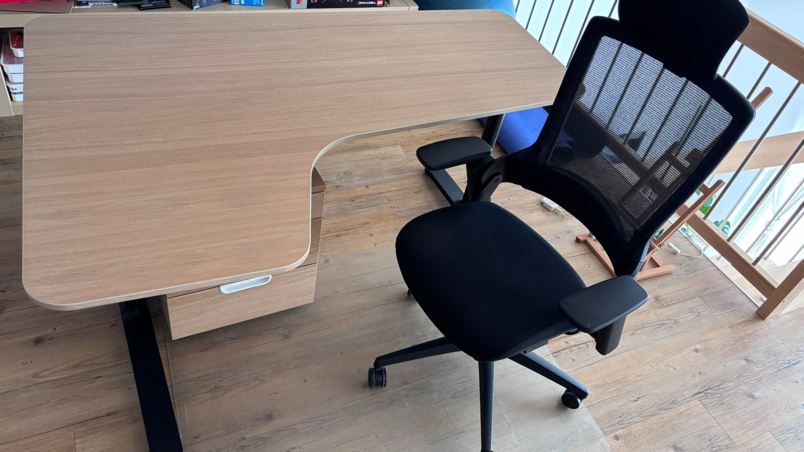 Table de bureau + tapis de protection — à vendre, Maison & Meubles, Enlèvement, Comme neuf, Bois
