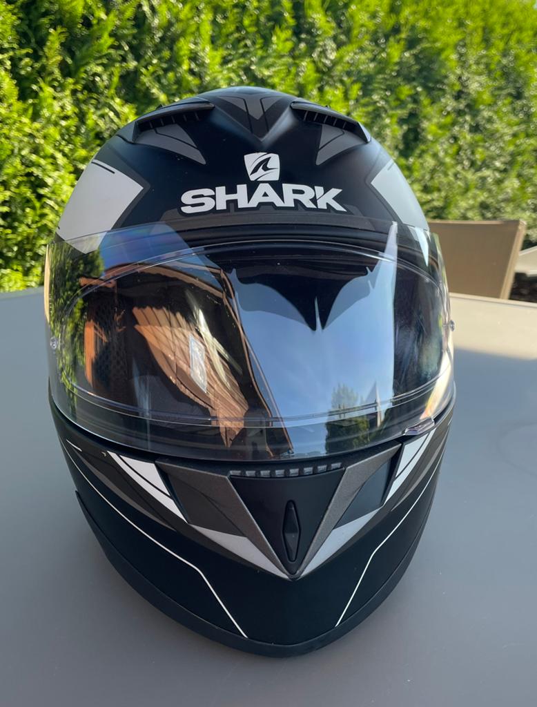 Zwarte motorhelm shark S vrouw, Motoren, Kleding | Motorhelmen, Ophalen of Verzenden, S, Shark