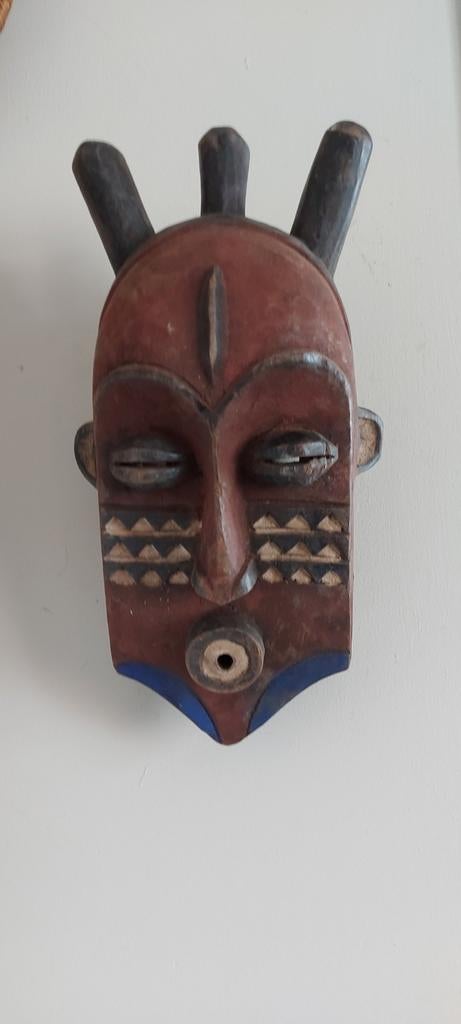 Masque en bois du congo dans le style Biombo kuba, Antiquités & Art