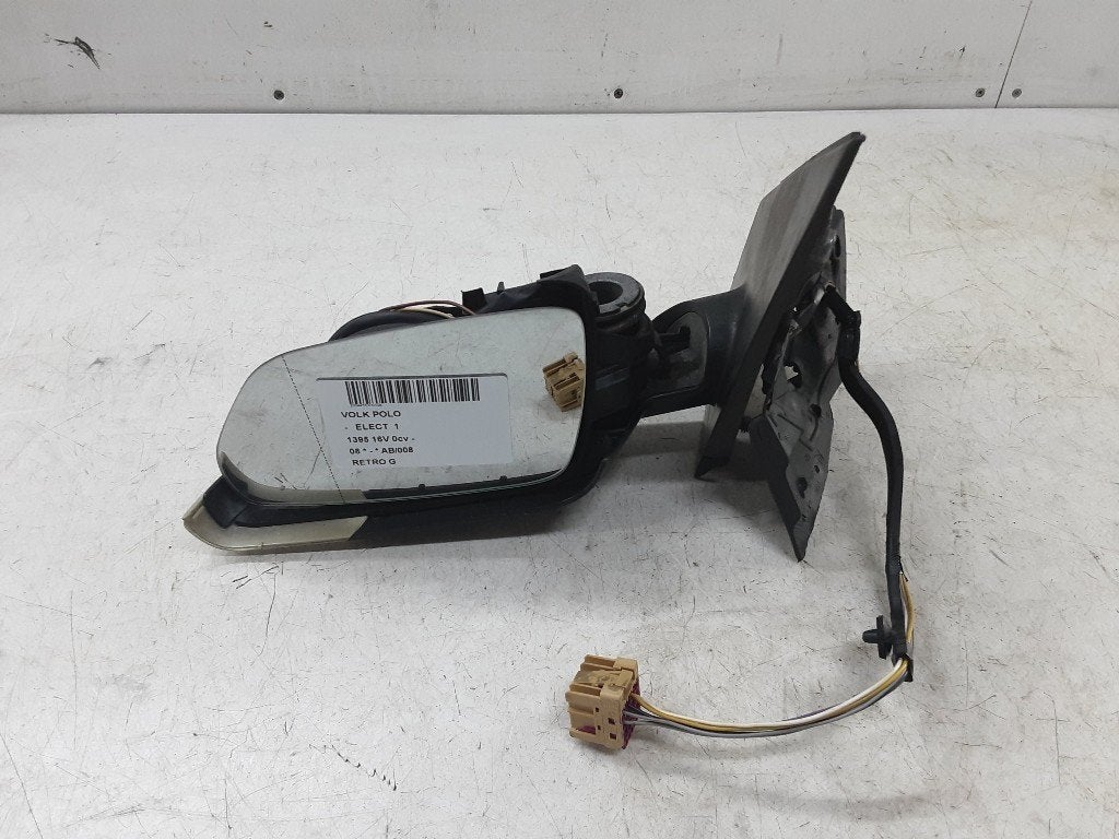SPIEGEL LINKS Volkswagen Polo IV (9N1 / 2/3), Auto-onderdelen, Gebruikt, Volkswagen, Mevr. I. Hauben, Rue de l'Espoir 34 34
4030  GRIVEGNÉE, BE