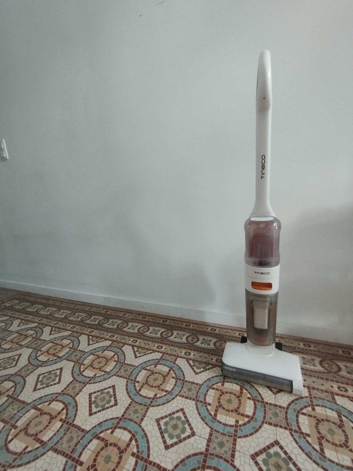 tineco pro 12, Electroménager, 1600 à 2000 watts, Réservoir, Aspirateur balai, Autres marques