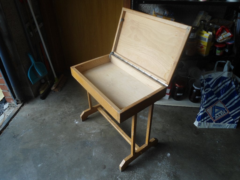 Banc d'école, Enlèvement, Utilisé