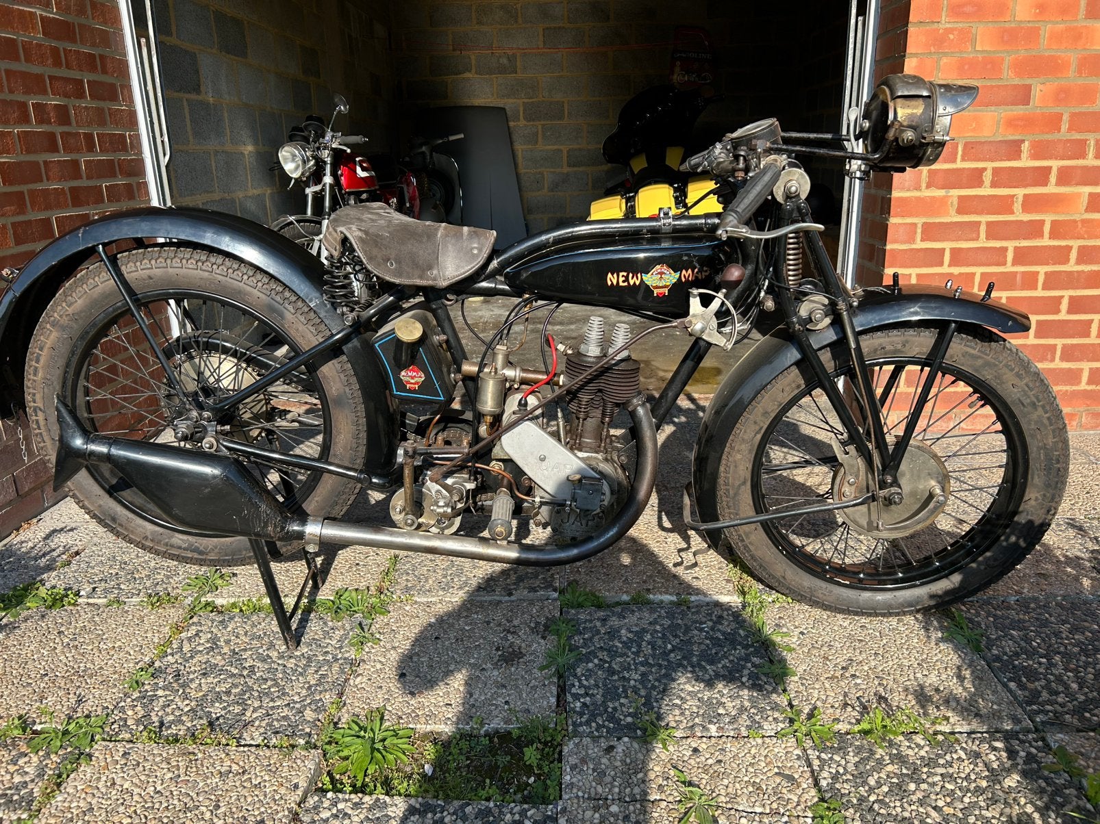 Newmap entretube 350cc papier allemand, Motos