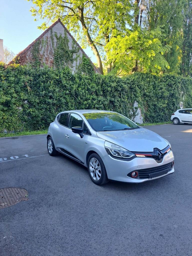 Renault clio 4, Autos, Achat, Bluetooth, Particulier, Essence