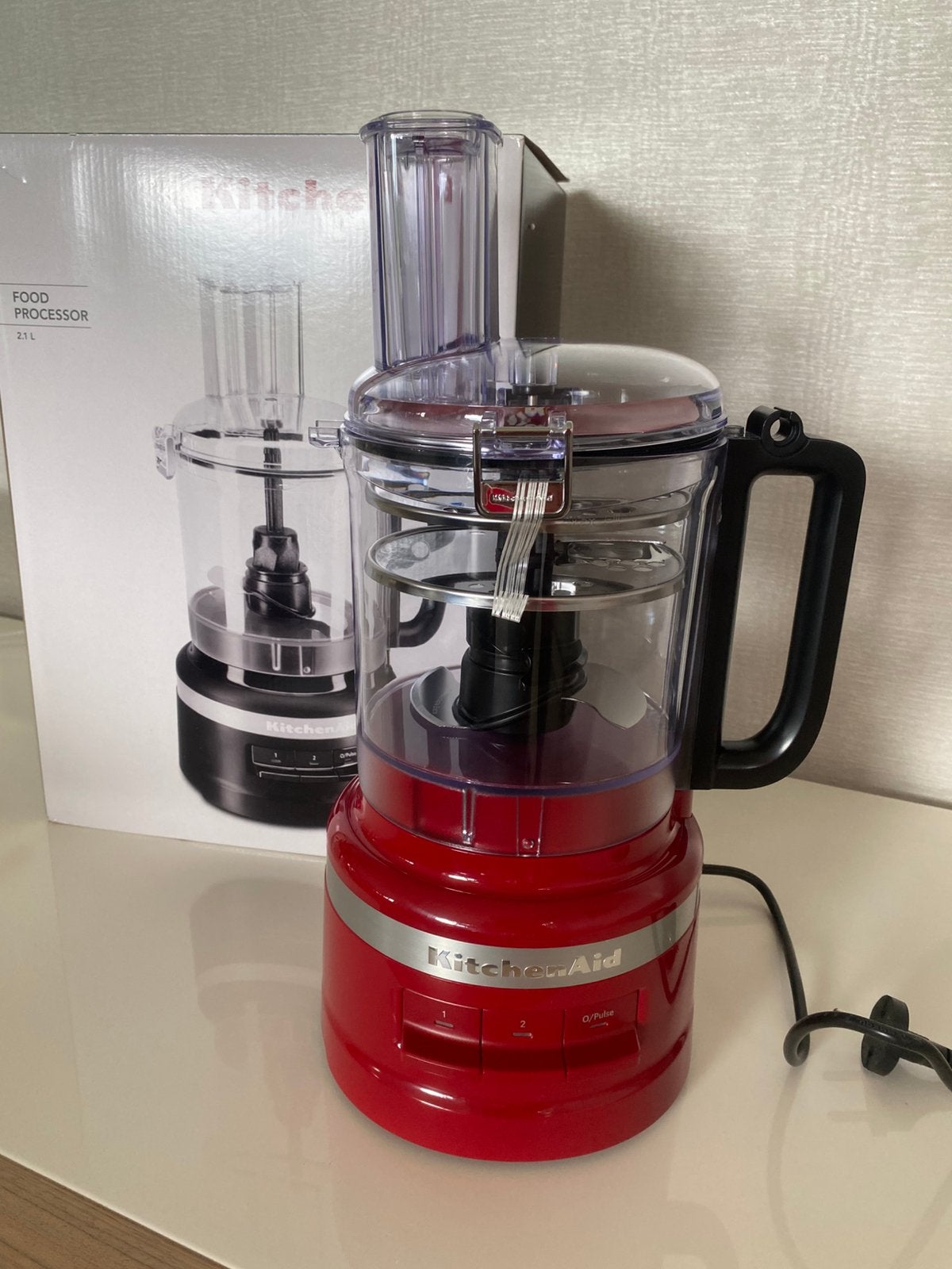 KitchenAid 2,1L Foodprocessor NIEUW ROOD (model 5KFP0921), Elektronische apparatuur, Keukenmixers, Nieuw, Ophalen