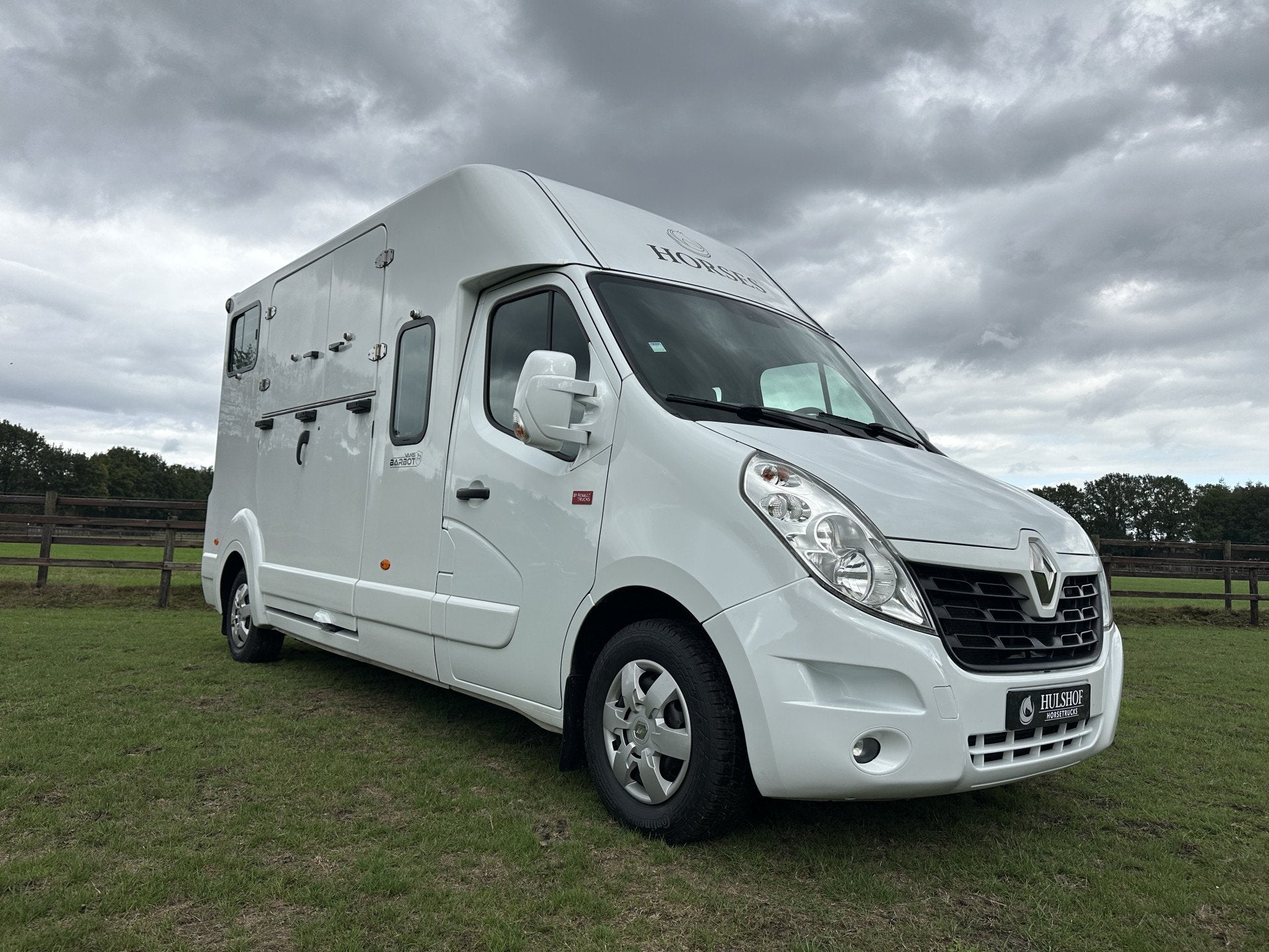 Renault Master BARBOT 2-paards paardenvrachtwagen dubbel cab, Dieren en Toebehoren, Gebruikt, Info@hulshof-trading.nl, Overige typen