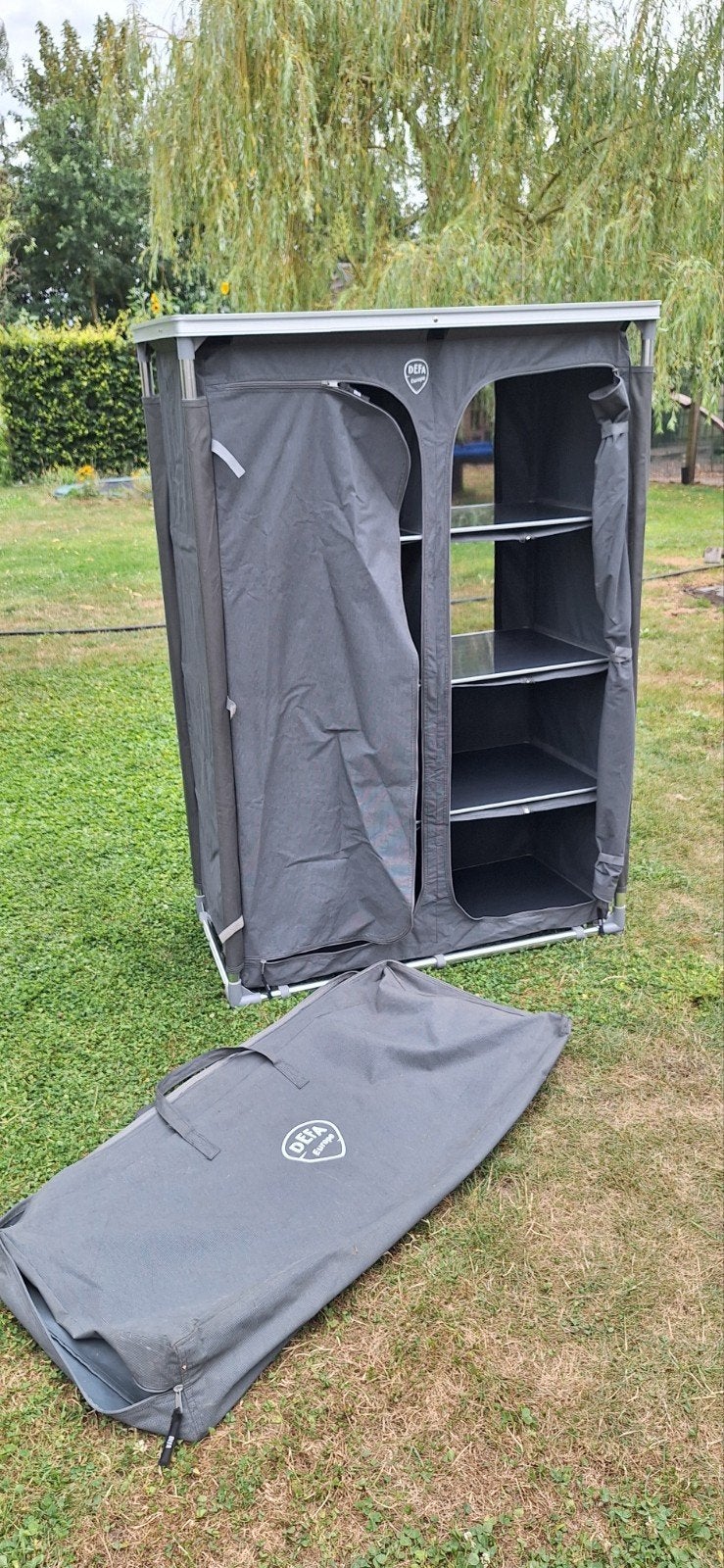 kampeer kast defa europe, Caravans en Kamperen, Ophalen