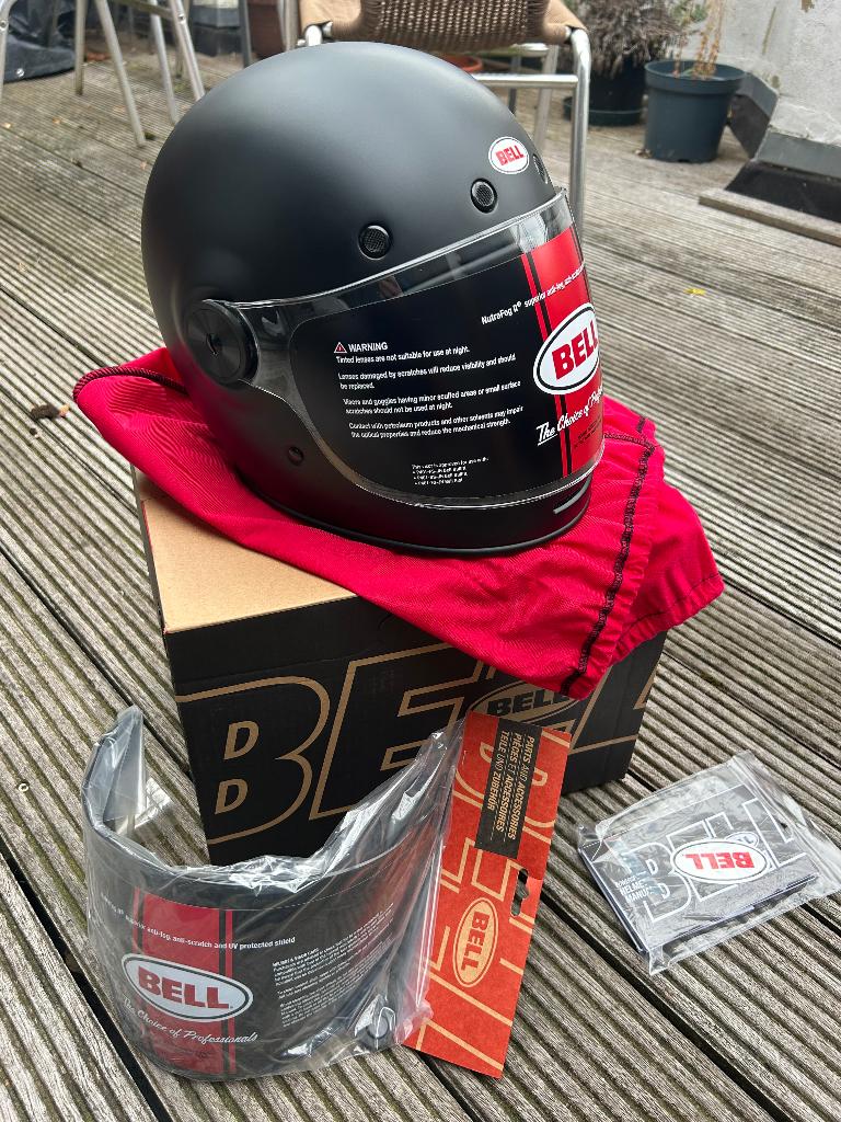 Bell motorhelm, Nieuw zonder kaartje, Integraalhelm, S, Ophalen