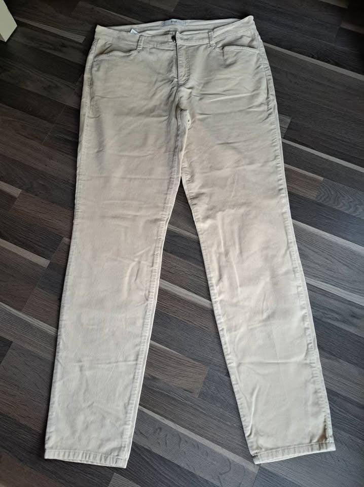 Brax velours, fluweel broek, mt 42, stretch (US 32/32), Taille 42/44 (L), Enlèvement ou Envoi, Brax, Beige