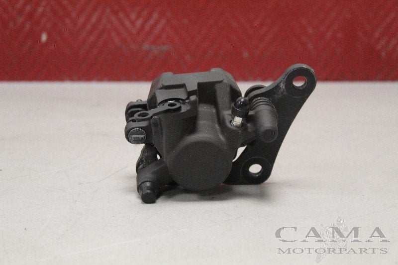 REMKLAUW RECHTS VOOR Yamaha N-Max 125 (N MAX NMAX 125-A), Motoren, Yamaha Motor Europe N.V., Gebruikt, Customersupport@yamaha-motor.co.uk