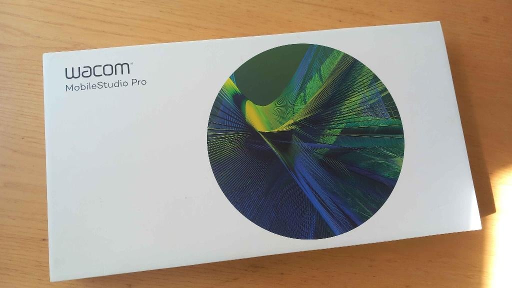 Wacom MobileStudio Pro 16, Multi-touch, Comme neuf, Enlèvement, Filaire