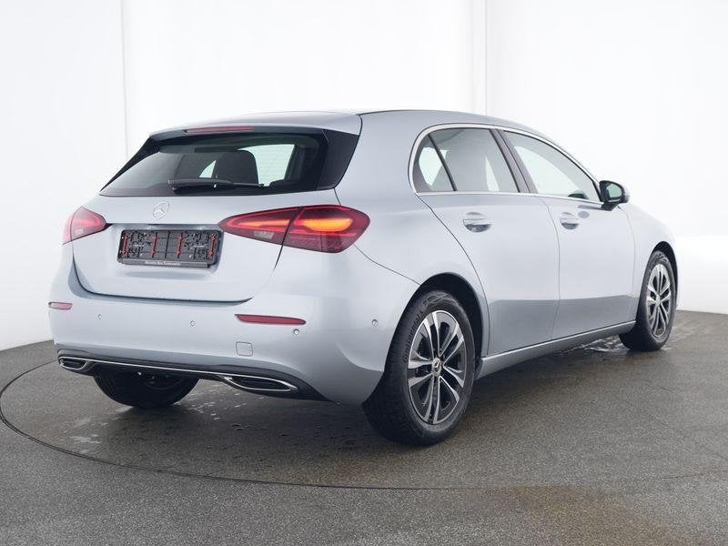 Mercedes-Benz A-Klasse 200 Hatchback Business Line | Smartph, Stof, Gebruikt, 4 cilinders, 120 kW