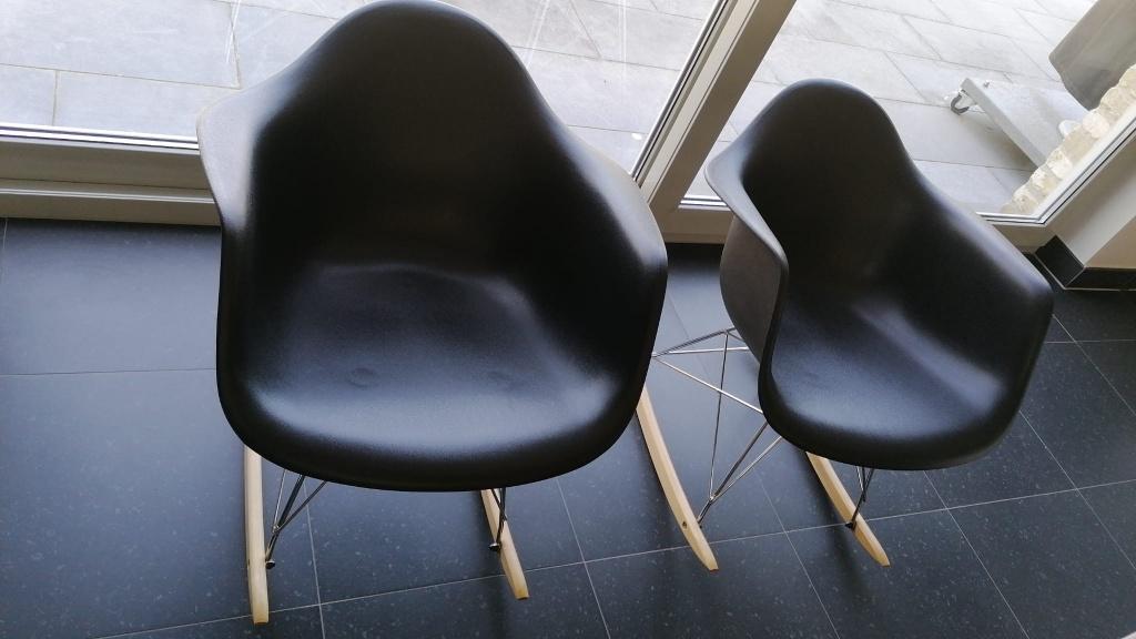 schommelstoel 2 stuks, Ophalen, Twee, Zwart, Zo goed als nieuw