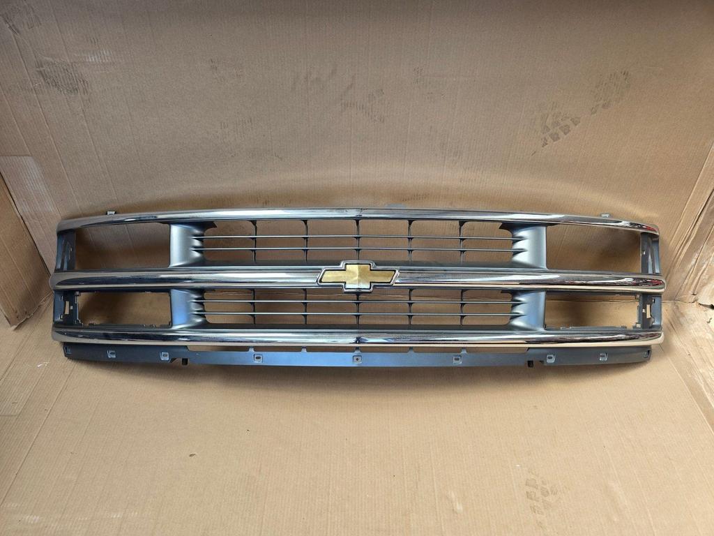 OEM Grille Chevrolet Express / Chevy Van 1996-2002 – Nieuw, Neuf, -, -, Enlèvement