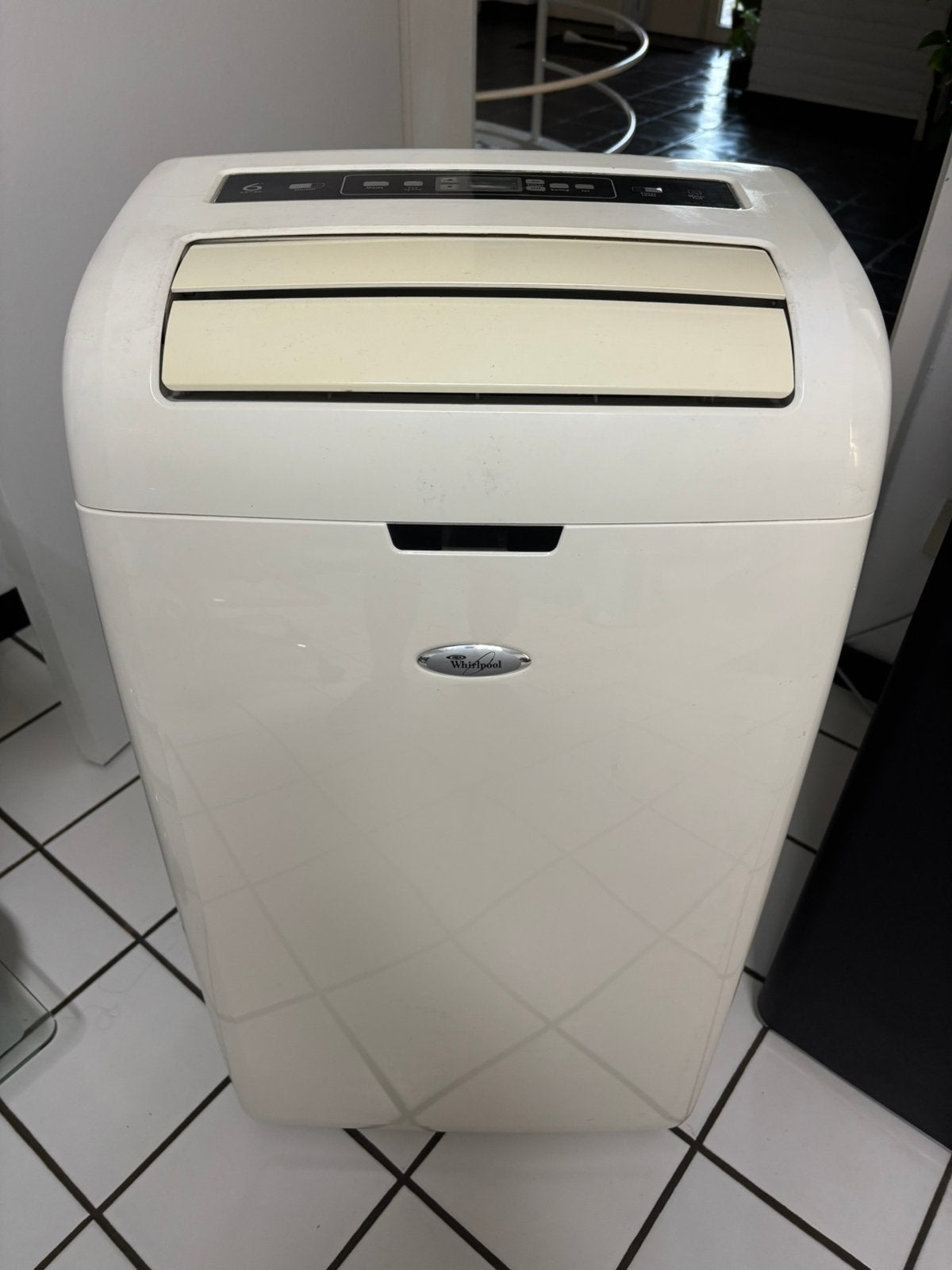 Mobiele airco Whirlpool 12000btu, Elektronische apparatuur, Airco's, Ophalen, Gebruikt, Minder dan 60 m³, Timer