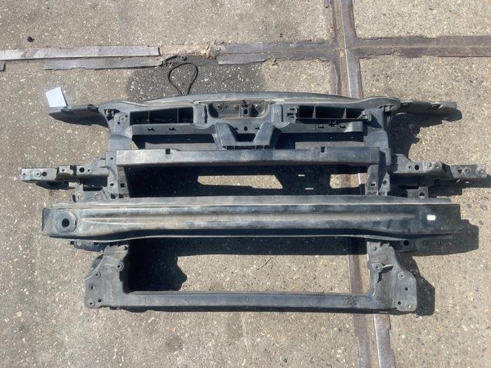 Panneau avant d'un Volkswagen Caddy, Volkswagen, -, 3 mois de garantie, Utilisé