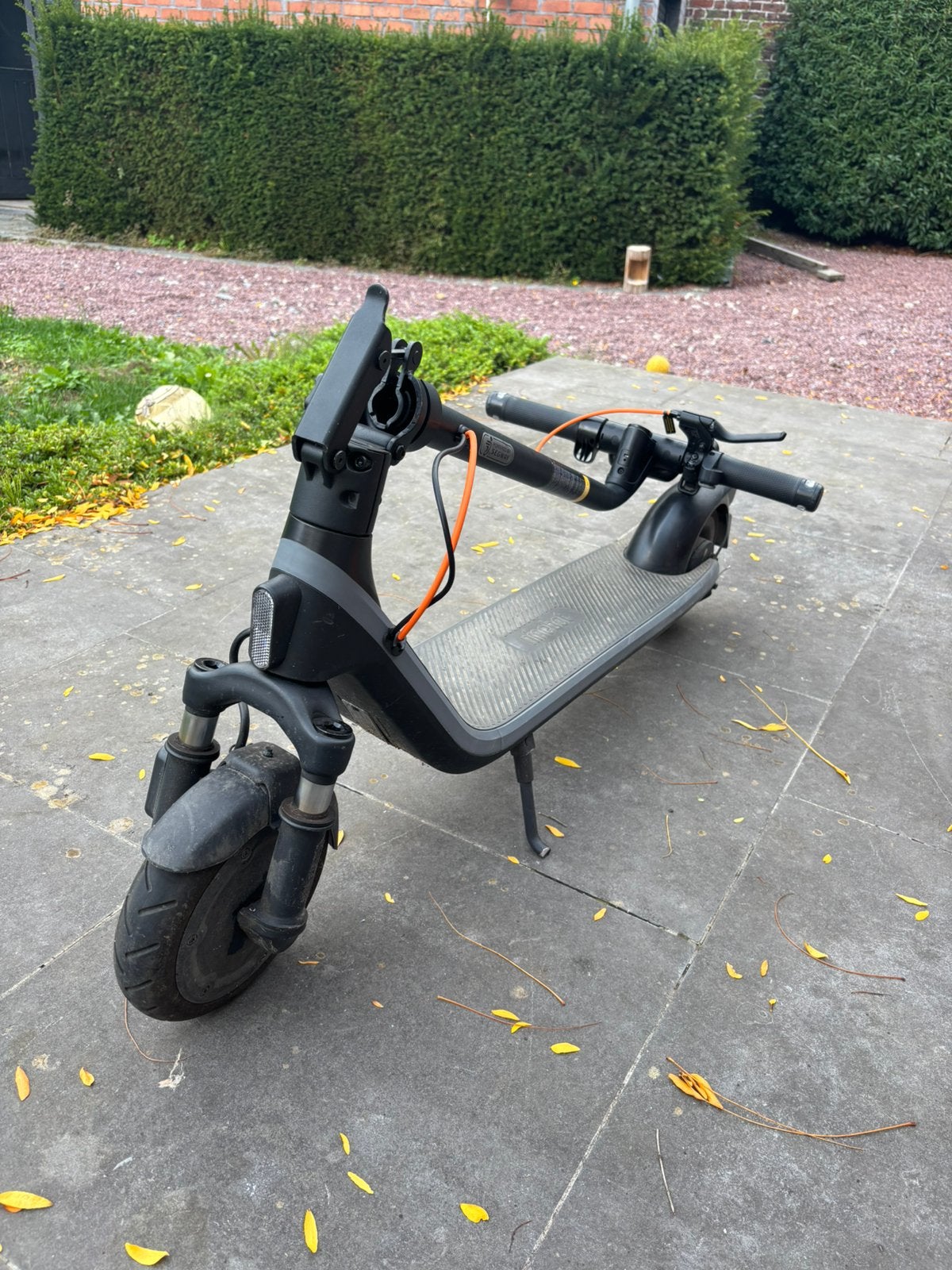 Trottinette électrique Ninebot, Vélos & Vélomoteurs, Enlèvement, Utilisé, Step électrique (E-scooter)