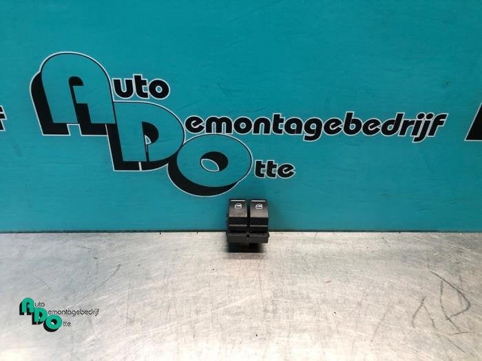 Elektrisch Raam Schakelaar van een Volkswagen Golf (Golf 04-, Auto-onderdelen, Gebruikt, -, Volkswagen, -