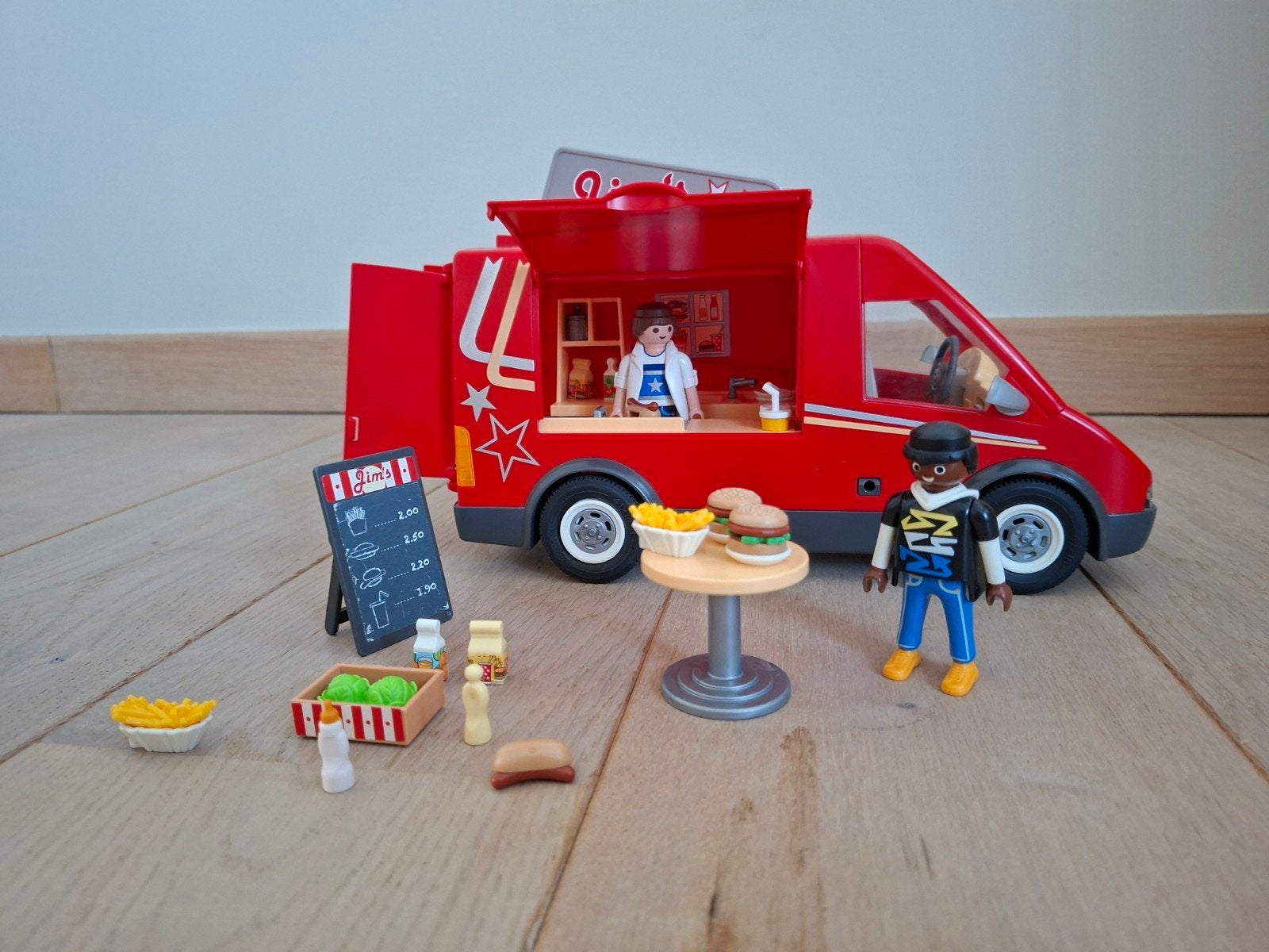 La friterie Playmobil Jim's, Enlèvement