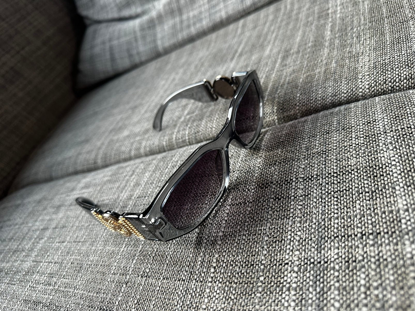 Lunettes de soleil Versace VE4361 311/6G — grises, Enlèvement ou Envoi, Neuf, Gris, Lunettes de soleil